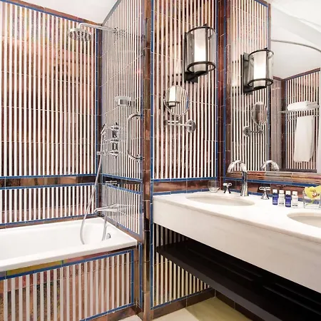 Alfonso Xiii, A Luxury Collection Hotel, 5*