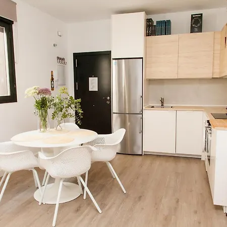Gotoseville Faustino Flats Apartment