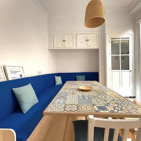 House -rooftop&jacuzzi -stayinseville
