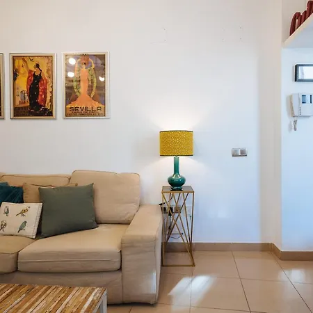 Apartamento Homeyseville-amazing Penthouse Giralda Views 8 Pax, Parking Optional