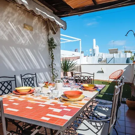 Apartamento Homeyseville-amazing Penthouse Giralda Views 8 Pax, Parking Optional Sevilla