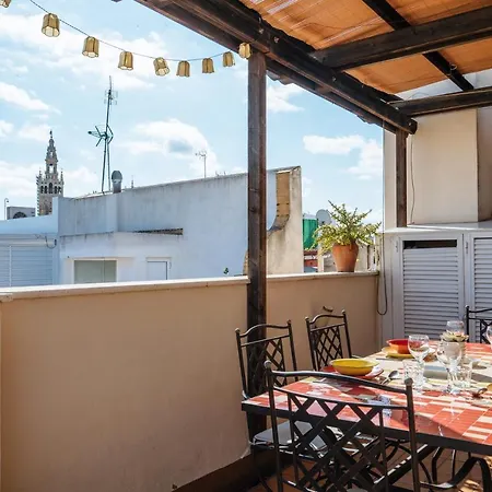 Apartamento Homeyseville-amazing Penthouse Giralda Views 8 Pax, Parking Optional Sevilla