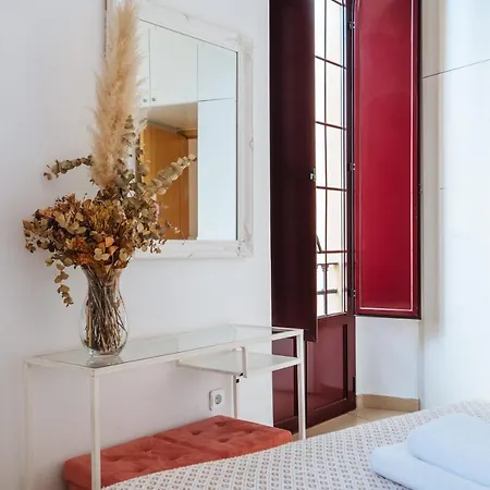 Homeyseville-amazing Penthouse Giralda Views 8 Pax, Parking Optional *