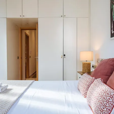 Apartamento Homeyseville-amazing Penthouse Giralda Views 8 Pax, Parking Optional