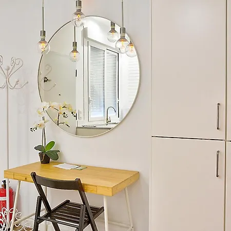 Apartsuite B&r Triana Arellano Apartment *