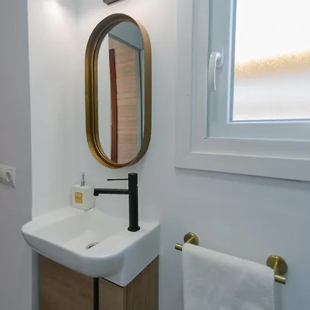 Lujoso Con Piscina Compartida 3 Sevilha