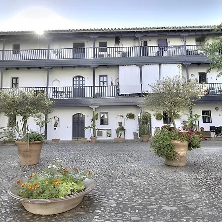 Apartment Exclusive With Stunning Patio In The Center *