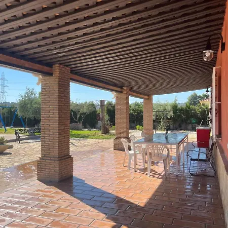 La Estacada Villa