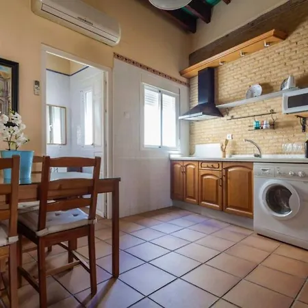 Precioso - Localizacion Perfecta **wifi - A/c** * Севилья