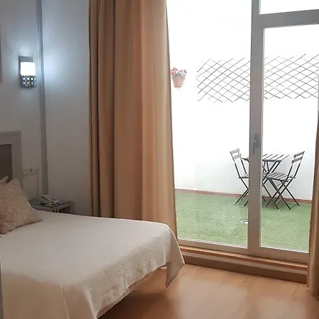 Hotel Y Dona Lola Sevilla