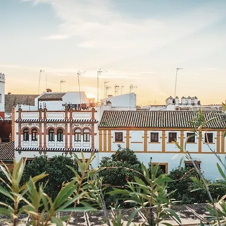 Boutique Elvira Plaza Hotel 3*