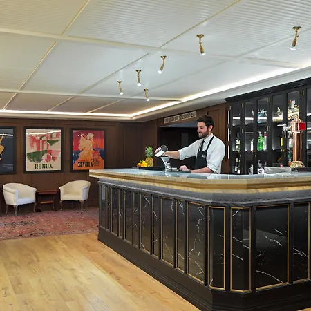 H10 Corregidor Boutique Отель 3*