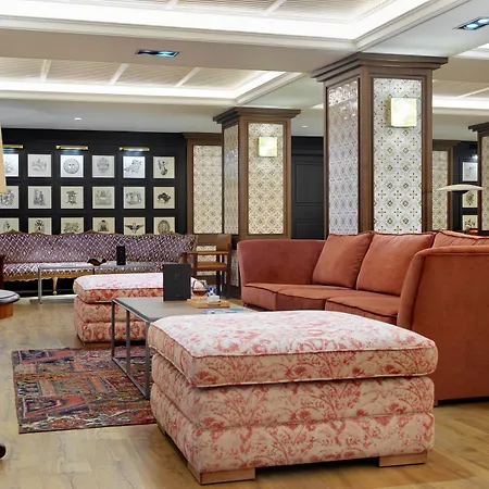 H10 Corregidor Boutique Отель