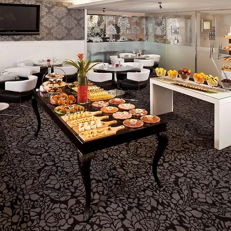 Hotel Colon Gran Melia - The Leading Of The World