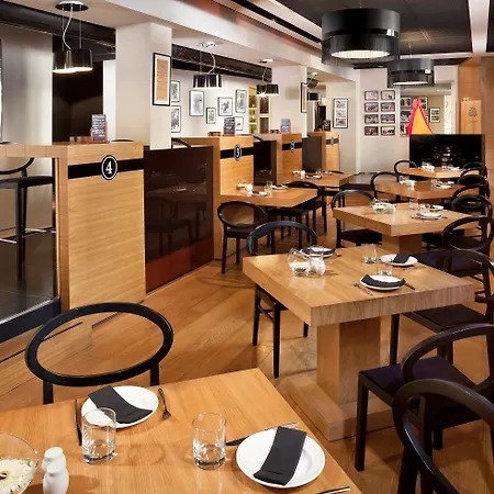 Colon Gran Melia - The Leading Of The World 5* Seville