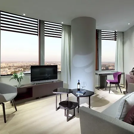 Eurostars Torre 5* סביליה