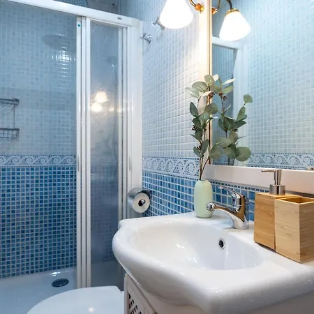Rg Conteros Catedral Apartman Sevilla
