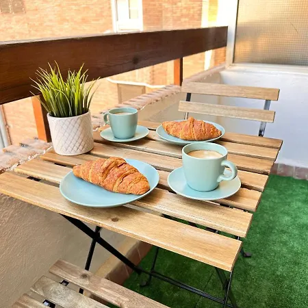 Apartment Wonderful With Terrace - 15m Walk Giralda *