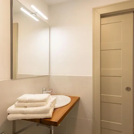 Jardines Del Valle, Historical Center, 5 Pax Apartment