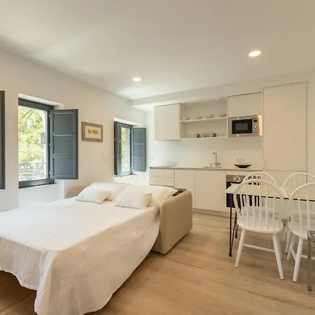Apartment Jardines Del Valle, Historical Center, 5 Pax Seville