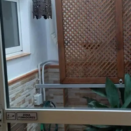 Lumbreras 42 Apartamento, Desayuno De Cortesia, Cerca De Isla Magica Sevilla