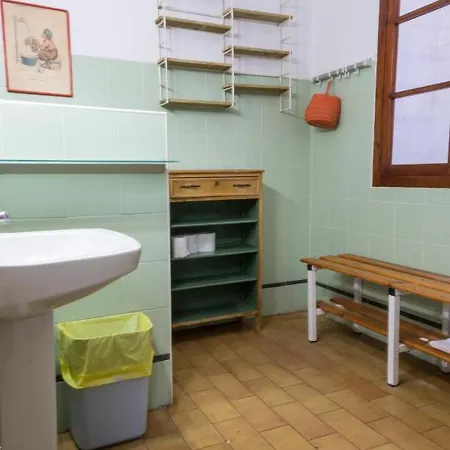 Guest house Privada En La Alameda 5 *