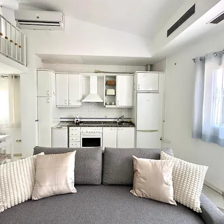 Premium With Terrace In The Center