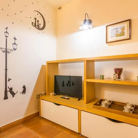 Apartment Macarena Muralla Encantada Seville