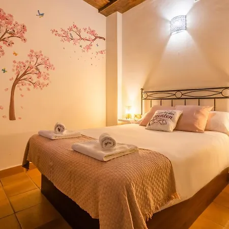 Apartment Macarena Muralla Encantada