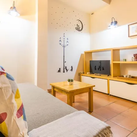 Apartment Macarena Muralla Encantada *