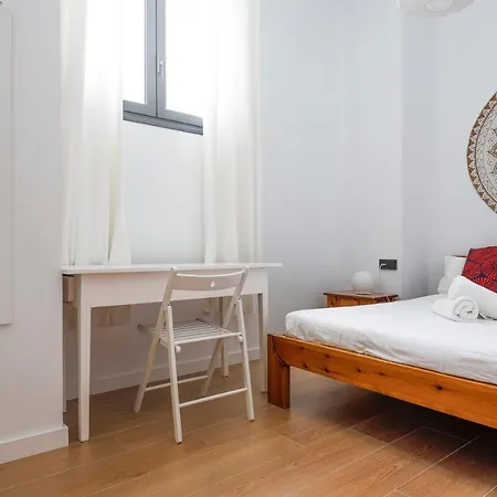 Oasis In The Heart Of - 2 Bedroom Apartment Seville