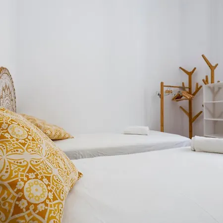 Oasis In The Heart Of - 2 Bedroom Seville