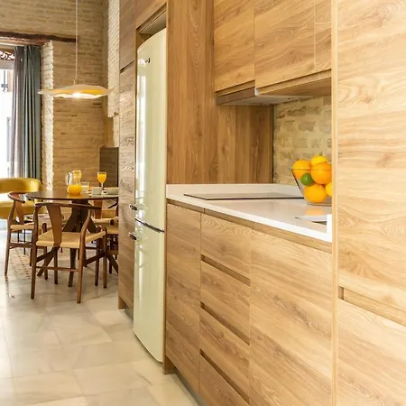 Feelathome San Lorenzo Apartment