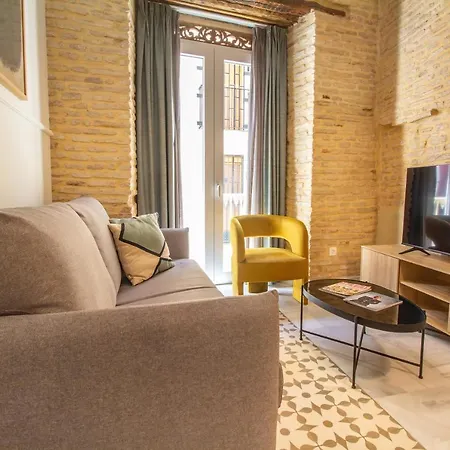 Feelathome San Lorenzo Apartment *