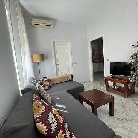 Apartment J2 With Cathedral Views From Terrace *