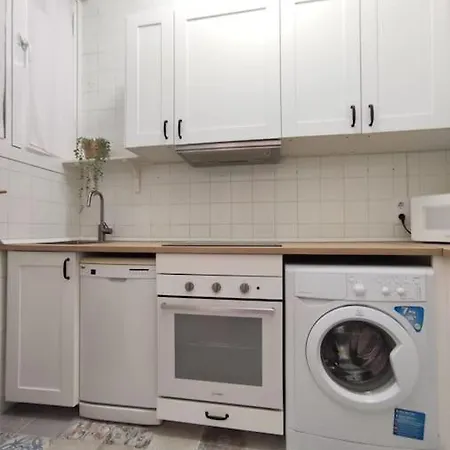 Family Center Apartment *