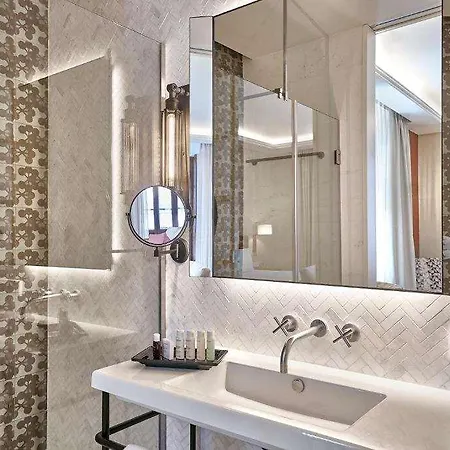 Vincci Molviedro 4* Sevilla