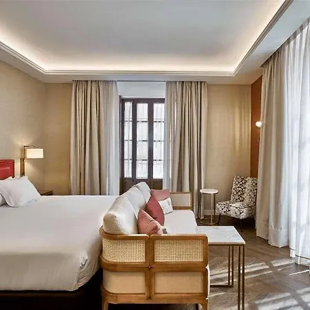 Hotel Vincci Molviedro