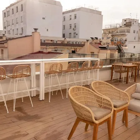 Ξενοδοχείο Petit Palace Vargas 2*
