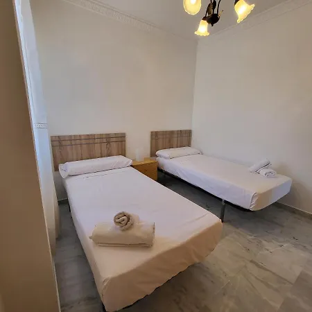 Rentalsevilla Rafael Belmonte Apartamento *