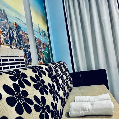 Apartment Triana In 24h