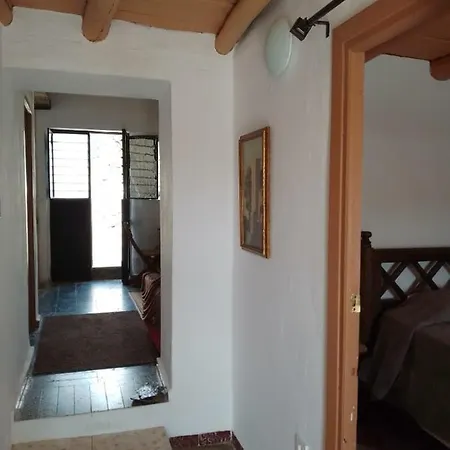La Casita En La Alcornocosa -sevilla Holiday home Seville