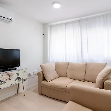 Whitey Aparment In Triana Apartment
