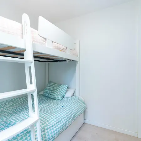 Apartment Whitey Aparment In Triana Seville