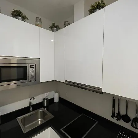 Elegant Duplex Isidoro