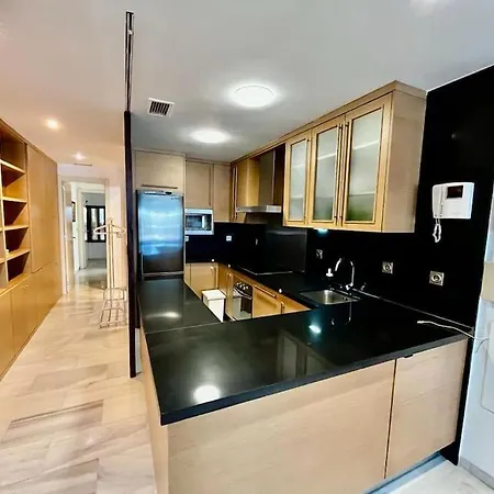 San Lorenzo-isla Magica Apartment Seville