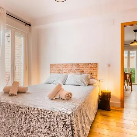 Apto Centrico, 2 Aparcamientos Privados, Bicis * Seville