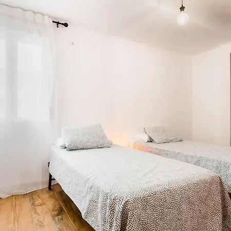 Apto Centrico, 2 Aparcamientos Privados, Bicis