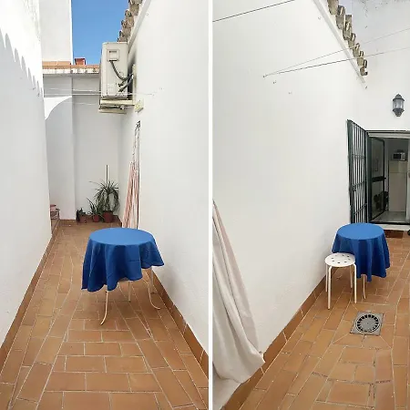 Apartment Atico Con Balcon En Pleno Centro Seville