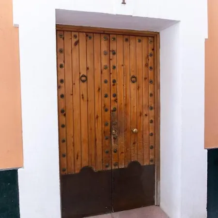 Apartment En Santa Cruz. Diseno Y Ubicacion Seville